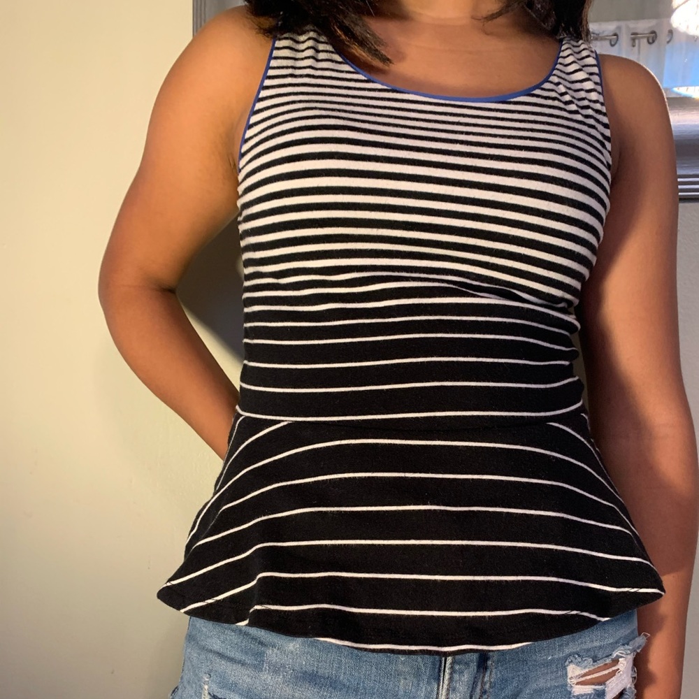 Express striped -zipper -down mini skirt shirt.